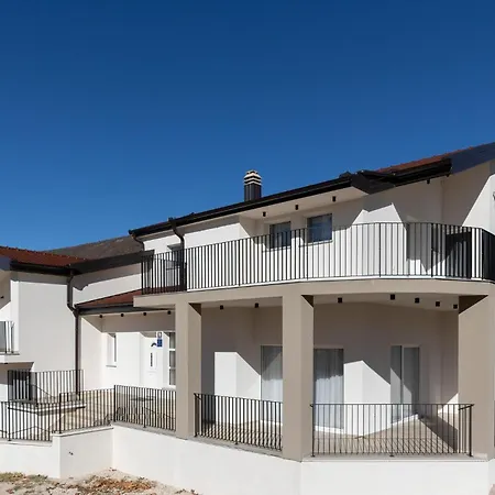 Awesome In Imotski 펜션 이모츠키